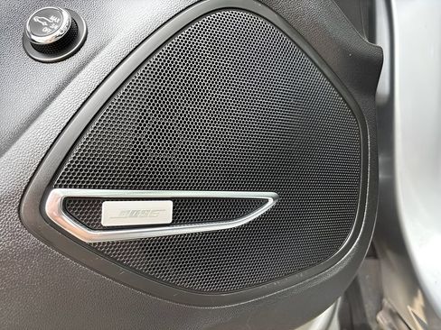 Used 2024 Buick Envision Avenir AWD/4WD image 25