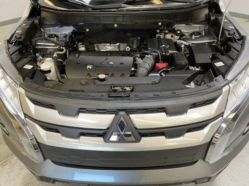 Used 2025 Mitsubishi Outlander Sport ES AWD/4WD image 9