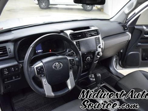 Used 2023 Toyota 4Runner SR5 Premium image 13
