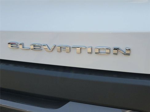 New 2027 GMC Terrain Elevation w/ Elevation Premium Package FWD image 6