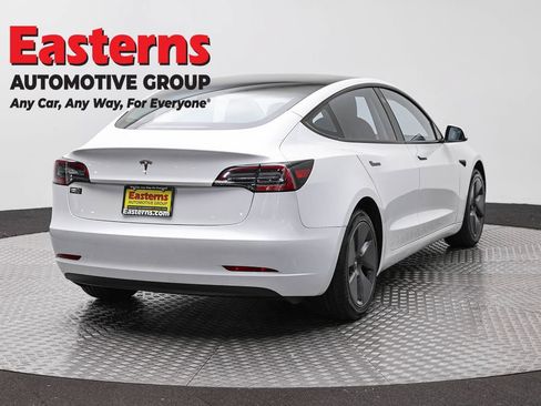 Used 2023 Tesla Model 3 Standard Range RWD image 5