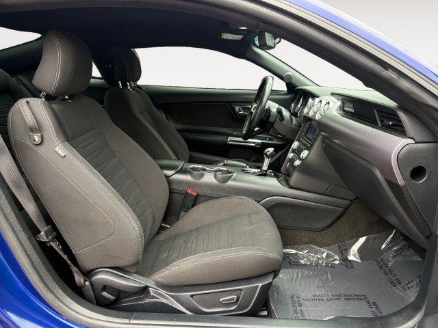 Used 2015 Ford Mustang GT RWD image 8