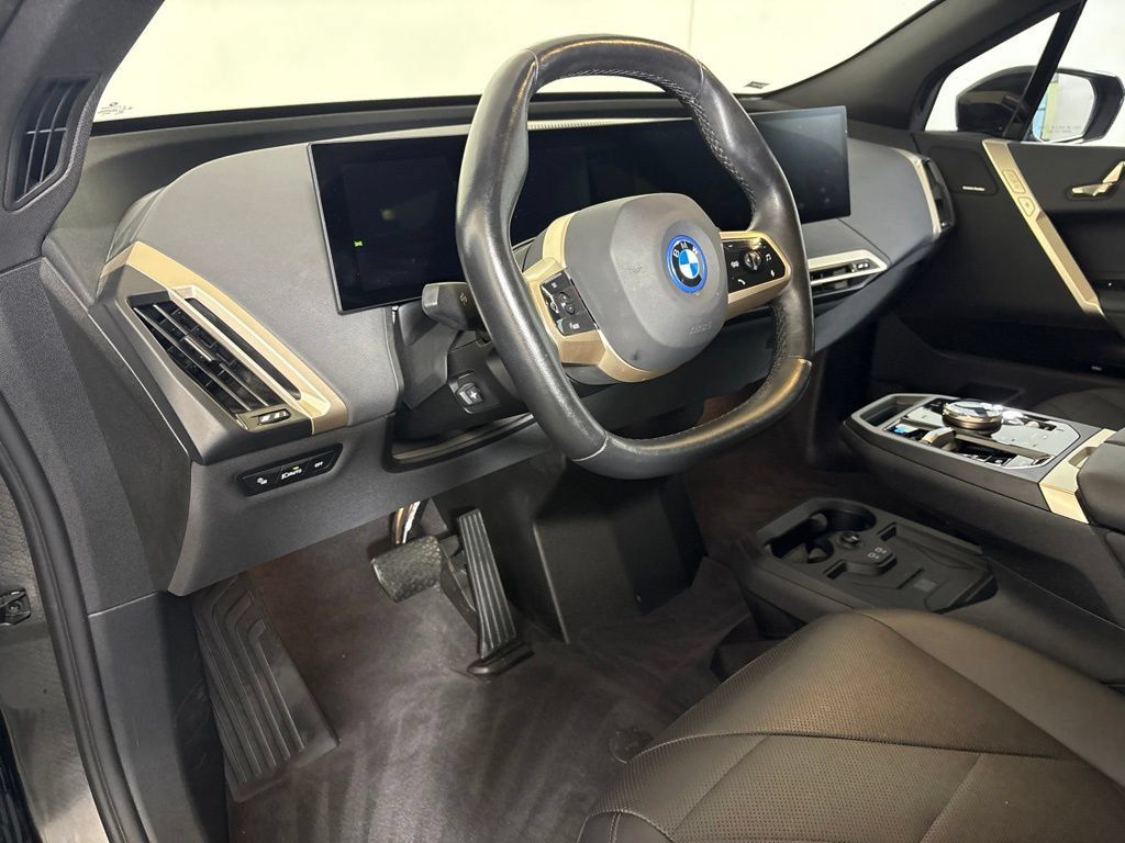 Certified 2024 BMW iX xDrive50 w/ Sport Package AWD/4WD image 26