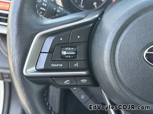 Used 2022 Subaru Outback Limited image 31