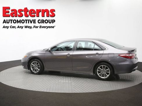 Used 2016 Toyota Camry SE FWD image 61