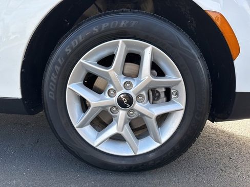 Used 2023 Kia Soul LX w/ LX Technology Package image 9