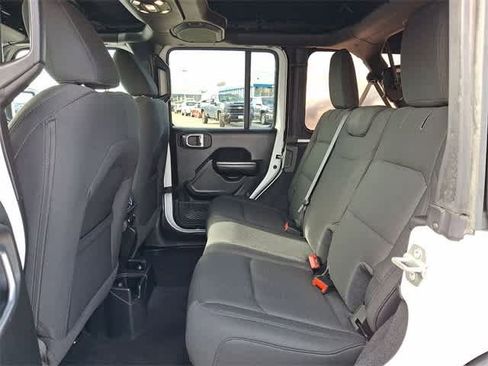 Used 2020 Jeep Wrangler Unlimited Sport image 30