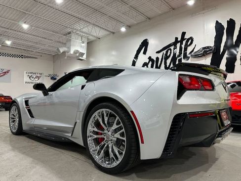 Used 2017 Chevrolet Corvette Grand Sport RWD image 4