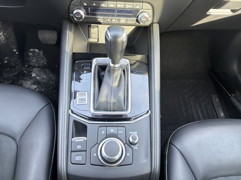 Used 2019 MAZDA CX-5 Touring image 22