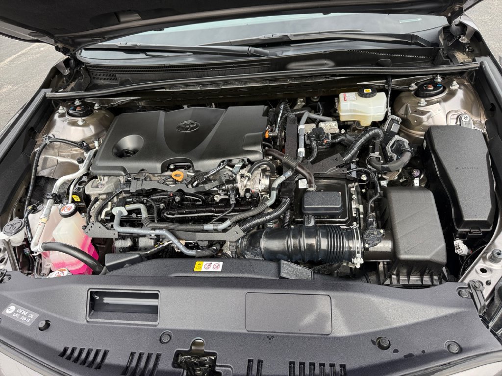 Certified 2022 Toyota Camry SE w/ Cold Weather Package FWD image 30