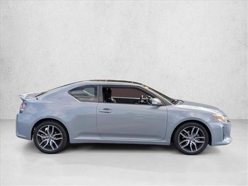 Used 2016 Scion tC FWD image 5