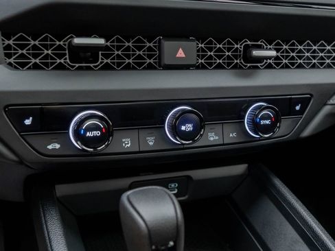 Used 2025 Honda Accord SE image 22