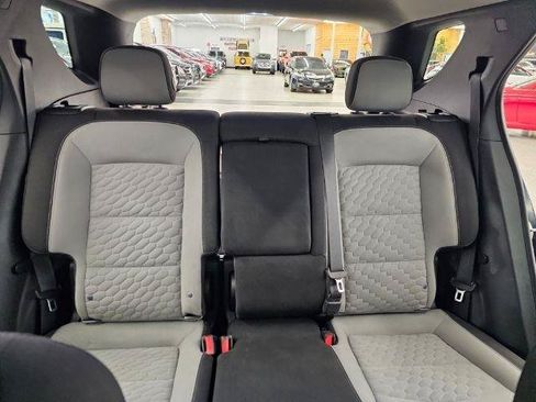 Used 2020 Chevrolet Equinox LS FWD image 11