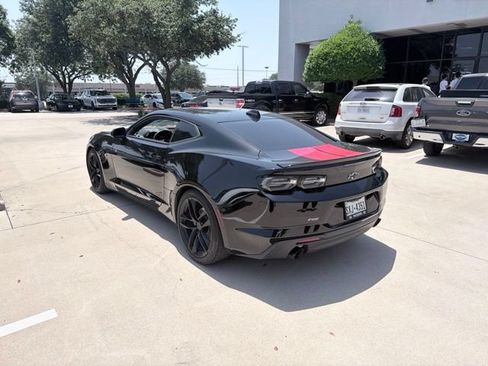 Used 2023 Chevrolet Camaro LT w/ RS Package RWD image 4