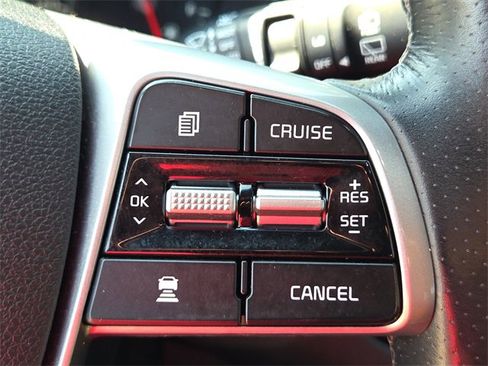 Used 2019 Kia Sorento SX image 23