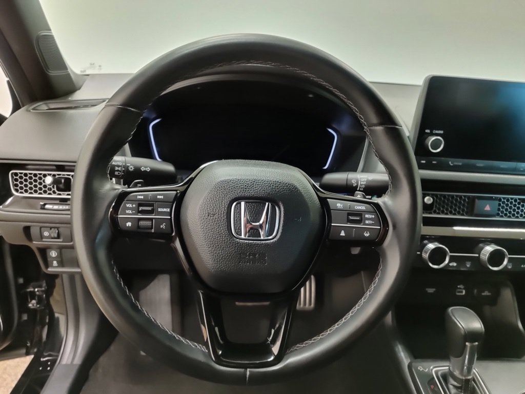 Used 2023 Honda Civic Sport image 12