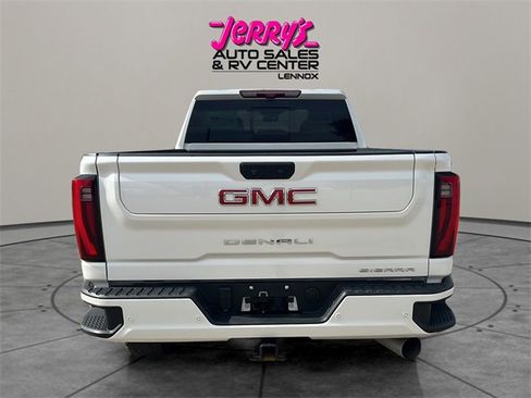 Used 2024 GMC Sierra 2500 Denali w/ Denali Reserve Package image 14