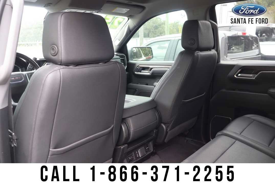 Used 2025 GMC Sierra 1500 SLT AWD/4WD image 21
