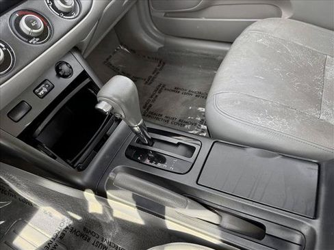 Used 2005 Toyota Camry LE FWD image 15