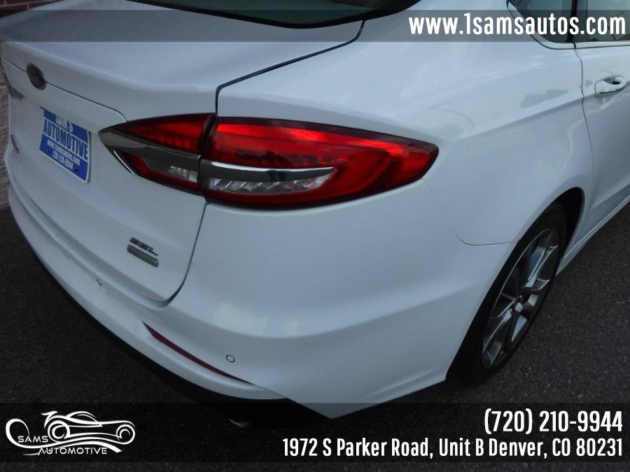 Used 2020 Ford Fusion SEL FWD image 29