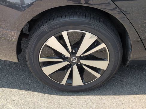 Used 2022 Nissan Altima 2.5 SV w/ SV Premium Package AWD/4WD image 29