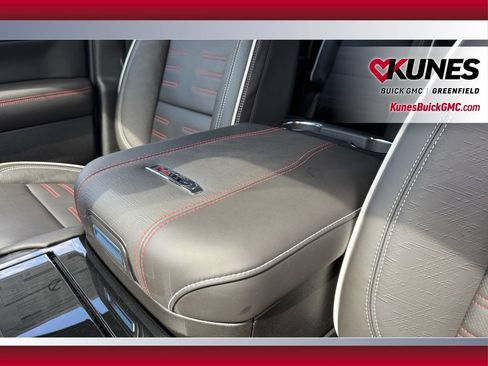 New 2026 GMC Yukon XL AT4 Ultimate w/ LPO, Floor Liner Package AWD/4WD image 22