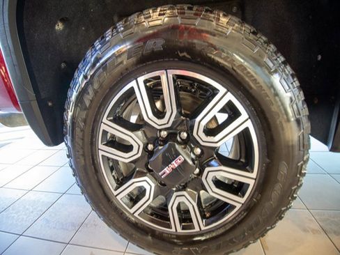 Used 2022 GMC Sierra 2500 AT4 w/ Gooseneck/5TH Wheel Package image 26