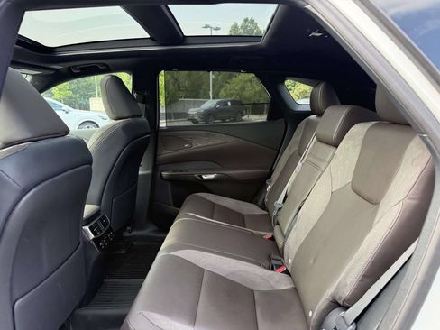 Used 2024 Lexus RX 350 AWD w/ Convenience Package image 18