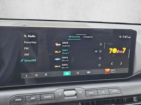 Used 2025 Kia K4 LXS image 12