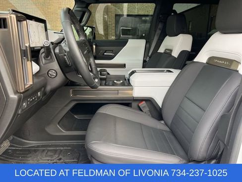 Used 2024 GMC Hummer EV 2X w/ Extreme Off-Road Package image 19