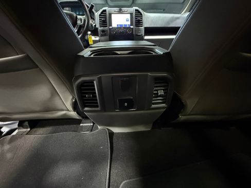Used 2020 Ford F150 XLT RWD image 32