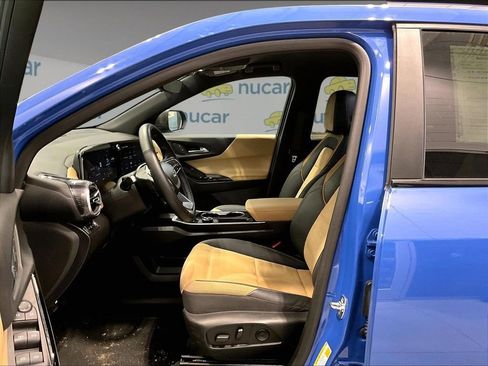 Used 2025 Chevrolet Equinox ACTIV w/ Safety and Technology Package AWD/4WD image 12