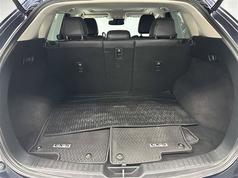 Used 2017 MAZDA CX-5 Touring w/ Preferred Equipment Package image 17