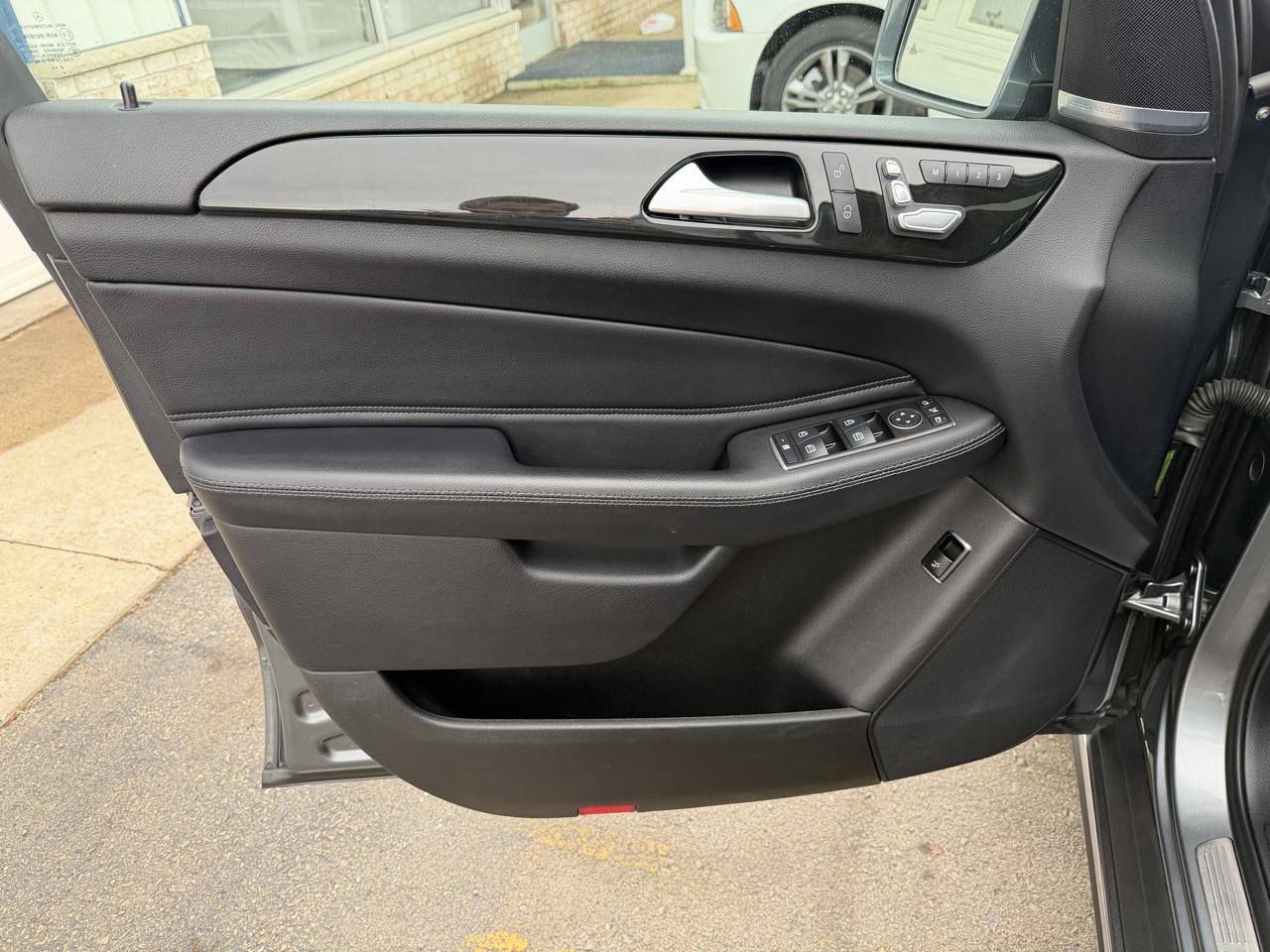 Used 2017 Mercedes-Benz GLE 350 4MATIC image 12