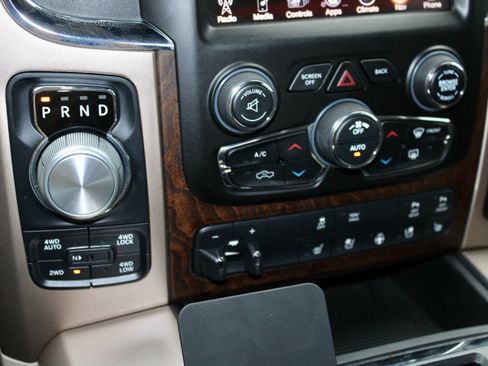 Used 2015 RAM 1500 Laramie Longhorn w/ Convenience Group image 17