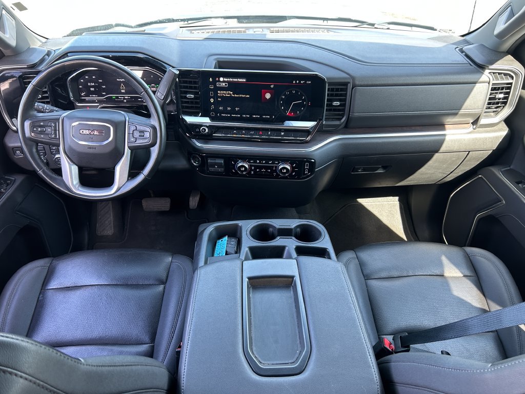 Used 2025 GMC Sierra 1500 SLT AWD/4WD image 28