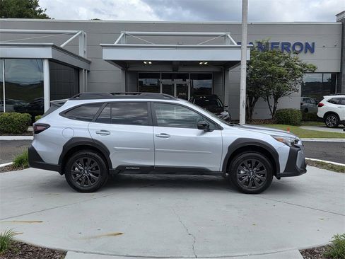 Certified 2025 Subaru Outback Onyx Edition w/ Popular Package #2 image 35