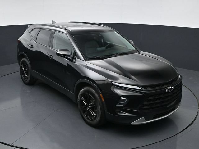 Used 2023 Chevrolet Blazer LT w/ Midnight/Sport Edition AWD/4WD image 32