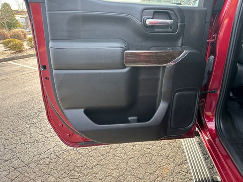 Used 2020 GMC Sierra 1500 Elevation w/ Elevation Value Package image 21