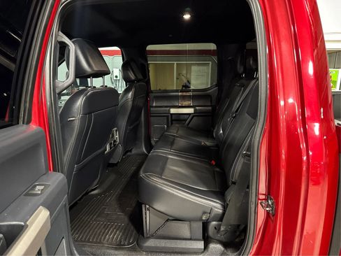 Used 2022 Ford F350 Lariat w/ Black Appearance Package image 10