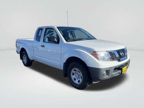 Used 2019 Nissan Frontier S image 25