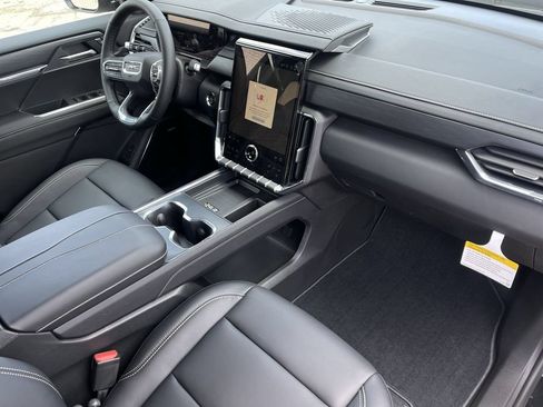 New 2026 GMC Acadia Elevation w/ Black Edition AWD/4WD image 29