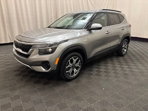 Certified 2021 Kia Seltos EX AWD/4WD image 1