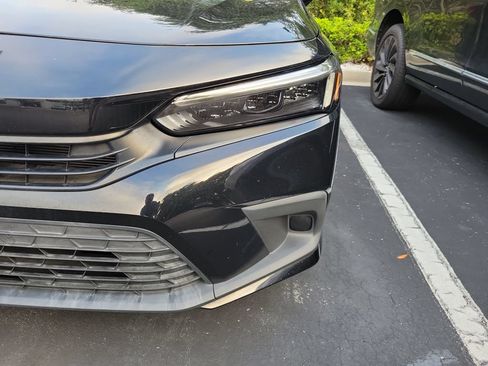 Used 2023 Honda Civic Sport image 7