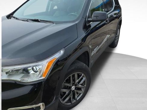 Used 2019 GMC Acadia SLT AWD/4WD image 2