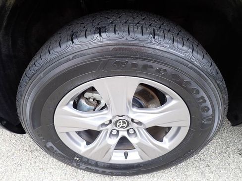 Certified 2025 Toyota RAV4 XLE AWD/4WD image 12