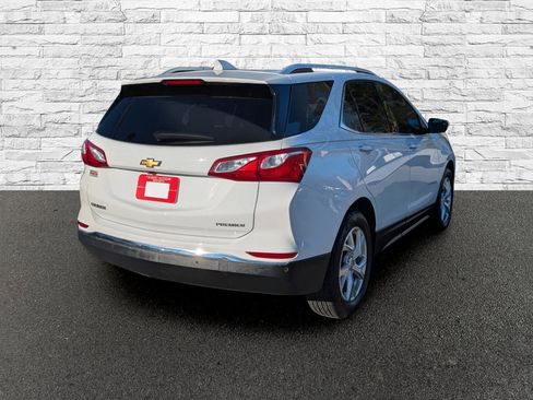 Used 2020 Chevrolet Equinox Premier w/ LPO, Cargo Package image 6