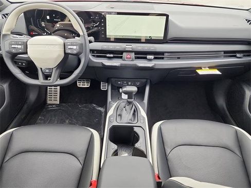 New 2025 Kia K4 GT-Line Turbo image 18