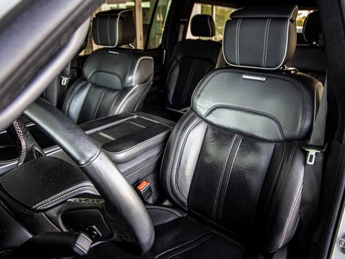 Used 2022 Jeep Grand Wagoneer Series II image 23