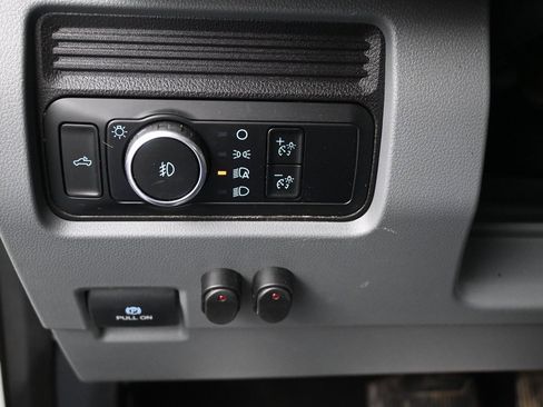 Used 2024 Ford F350 XLT image 22